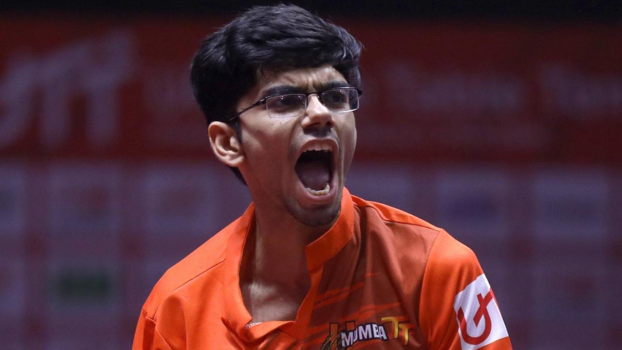 Manav Thakkar (WR 107, U Mumba TT)
Former World No 1 in the U-18 and U-21 ITTF Men’s rankings, Manav Thakkar is a rising star on the Indian table tennis circuit. After starting his journey at a young age, Manav achieved success at the Asian Championships with a bronze medal. He was retained by U Mumba TT for UTT Season 4 after having participated in three UTT editions already.
