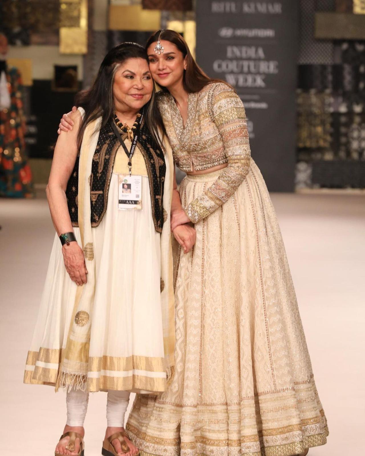 In a show that marked her comeback to India Couture Week after a decade, couturier Ritu Kumar presented her collection titled ‘The OG’ that featured ensembles which combined traditional crafts like kasab and kashidakari into modern outfits through classic couture tailoring. The collection brings out an alternative femininity that celebrates rich and heritage textiles
