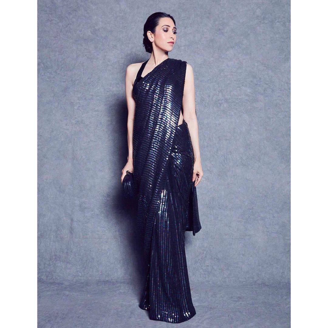 Karishma Kapoor stuns in this mesmerizing saree!