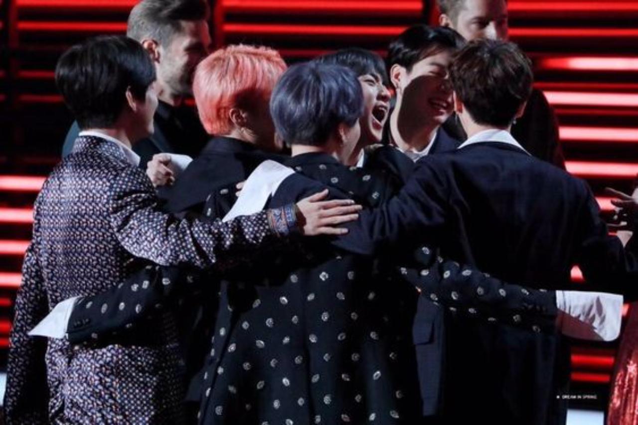 BTS never forgets to thank ARMY at the beginning of any thank you speech after they've won an award. But next, they don't forget to thank each other - the ones who stuck through the ups and lows of being in the limelight. A group hug is mandatory after any win!