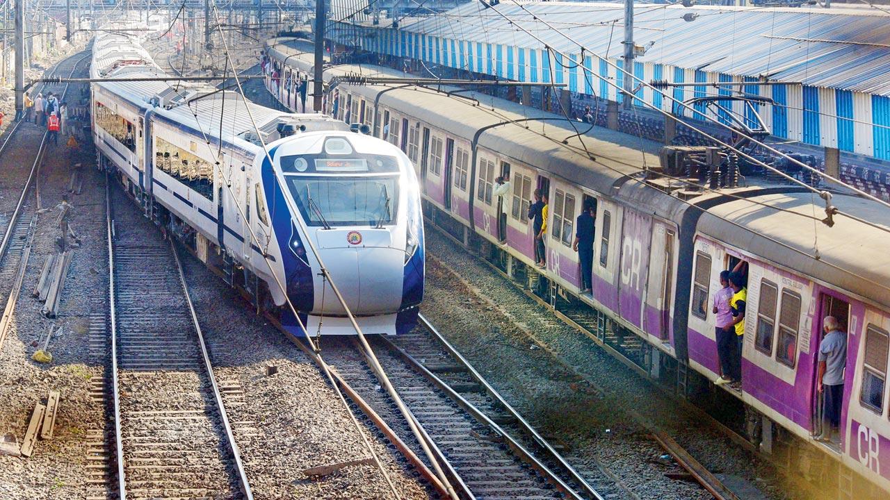 The tender for Vande Metro coaches has again been postponed due to the requirement of further consultations. File pic/Satej Shinde
