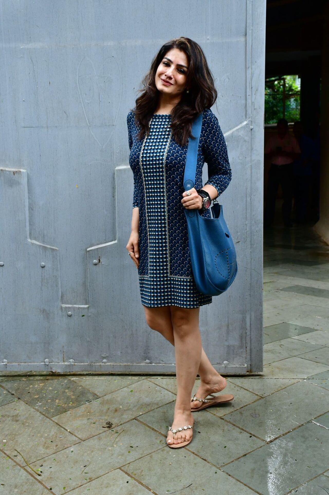 Raveena Tandon was spotted outside a cafe in Bandra