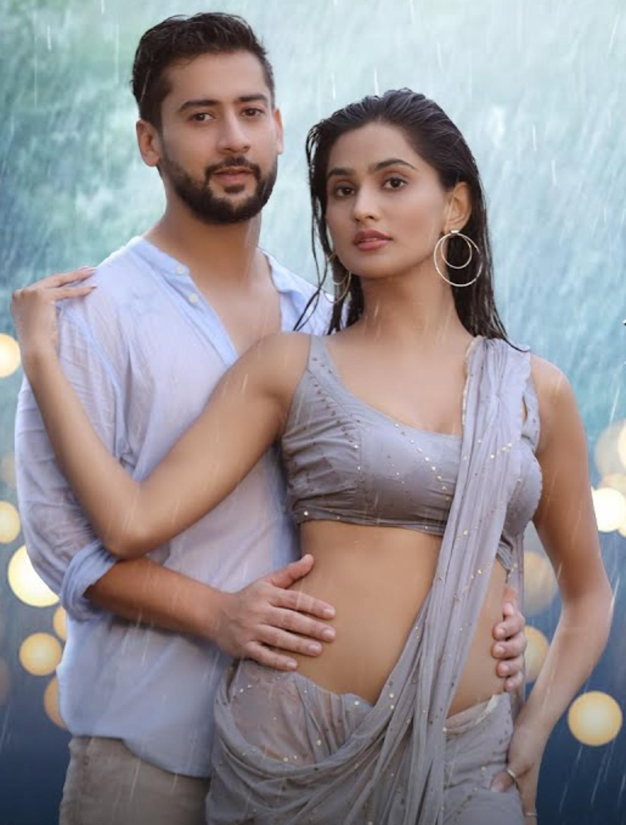  'Abki Baarish mein'
Starring Paras Arora and Sanchi Rai, the song 'Abki Baarish mein' is a love song that tells the story of two lovers who meet after a long time
 