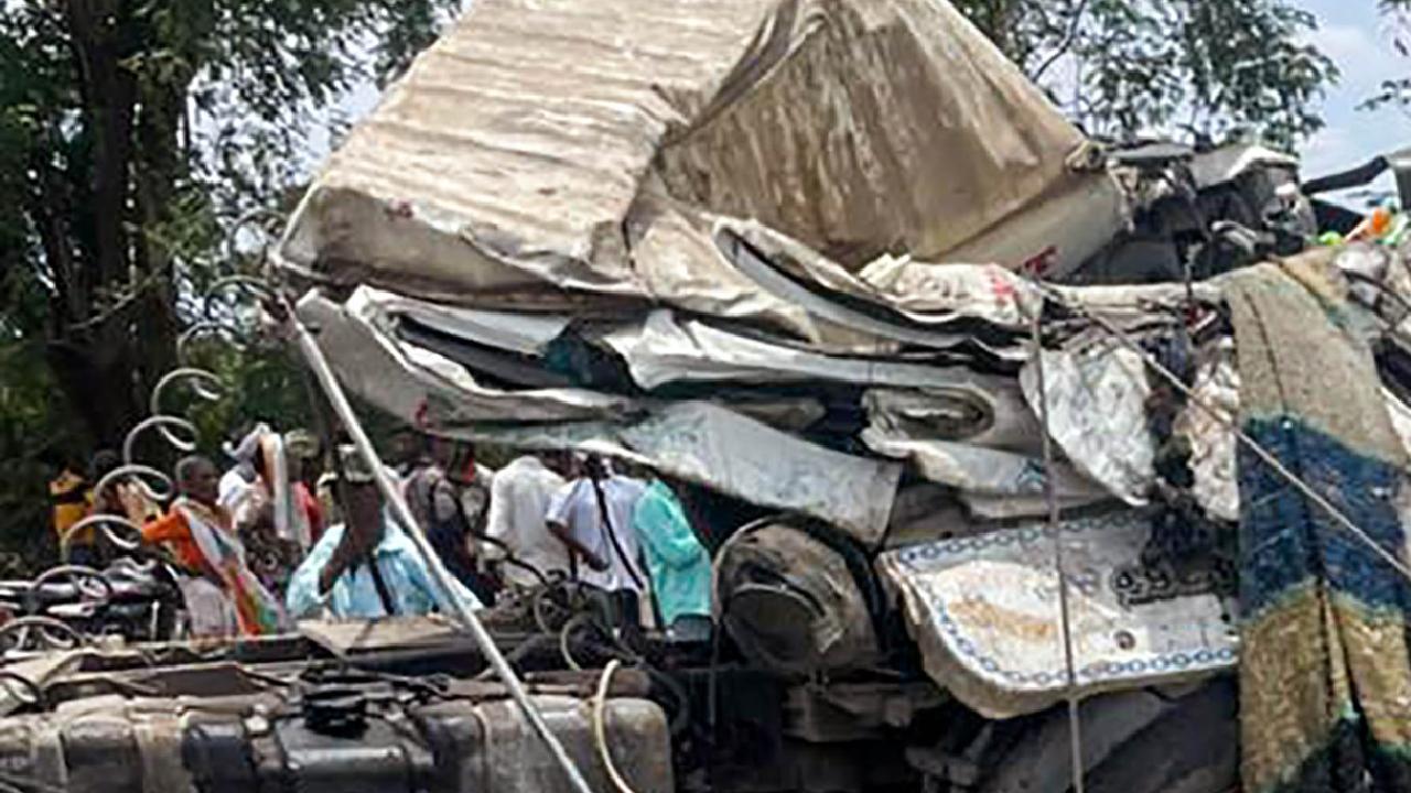 The accident took place at around 10.45 am near Palasner village on Mumbai-Agra highway in Dhule district, located more than 300 km from the state capital, a police official said
