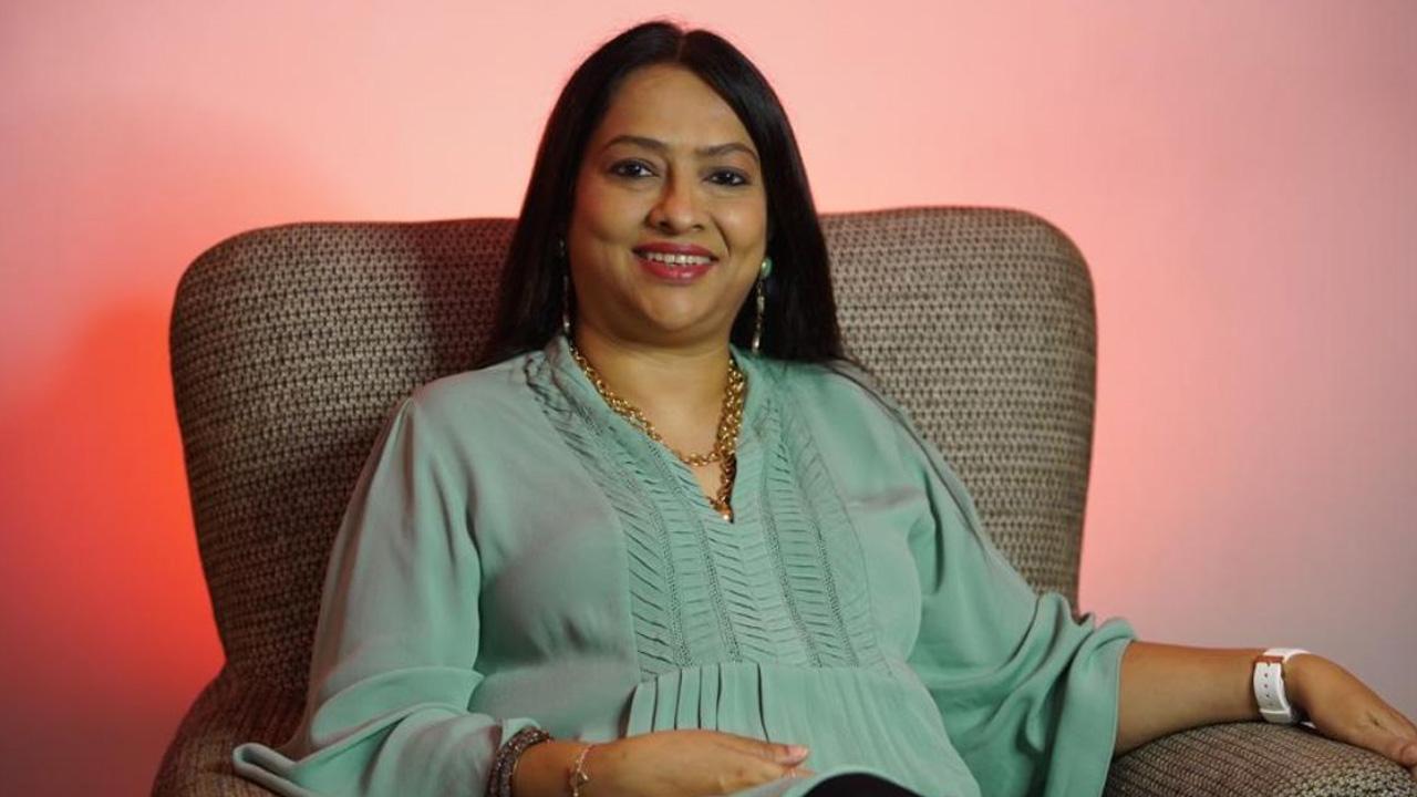 Dr. Geetanjali Saxena, Founder of Institute of Holistic School of Science, Shares Insights on Instrumental Therapies: Bringing Peace and Happiness to People’s Lives 