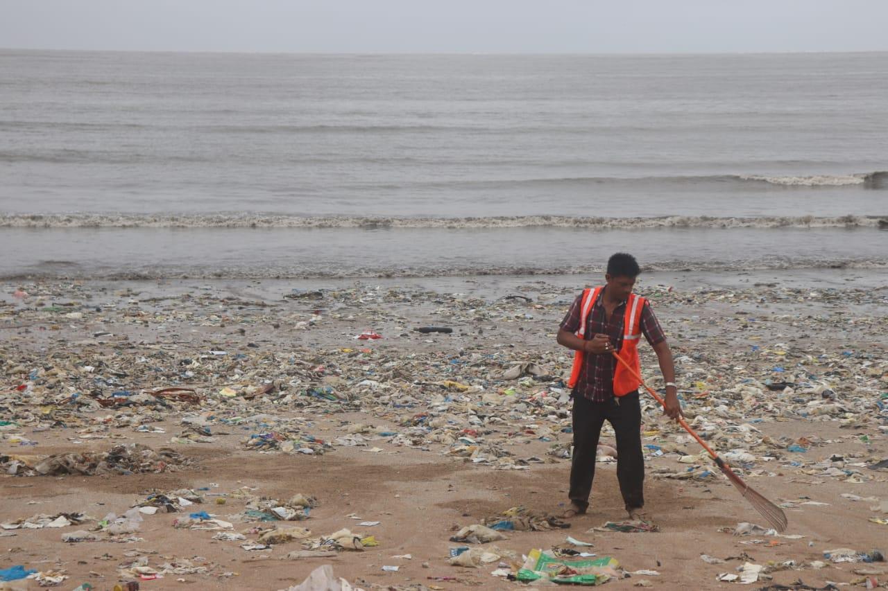The island city, eastern and western suburbs recorded an average rainfall of 54.28 mm, 48.85 mm and 51.07 mm, respectively, in the 24-hour period ending at 8 am on Thursday, the BMC said