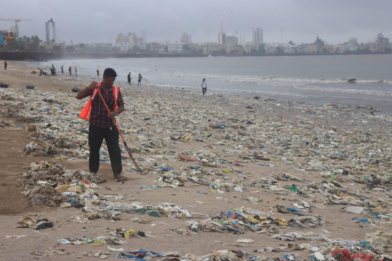 The India Meteorological Department's (IMD) Mumbai centre has in its 'district forecast and warnings' on Wednesday evening issued an 'orange' alert for the city, forecasting 