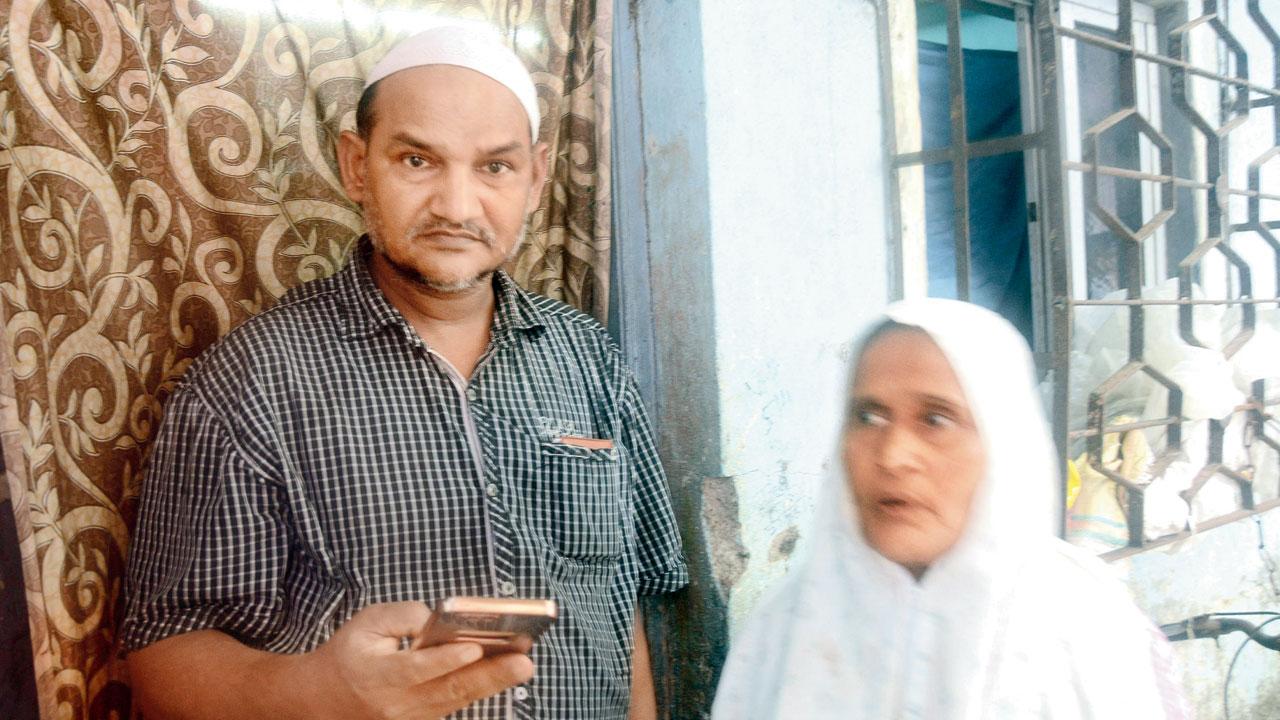 Saffuddin Sheikh, the family’s neighbour. Pics/Sayyed Sameer Abedi