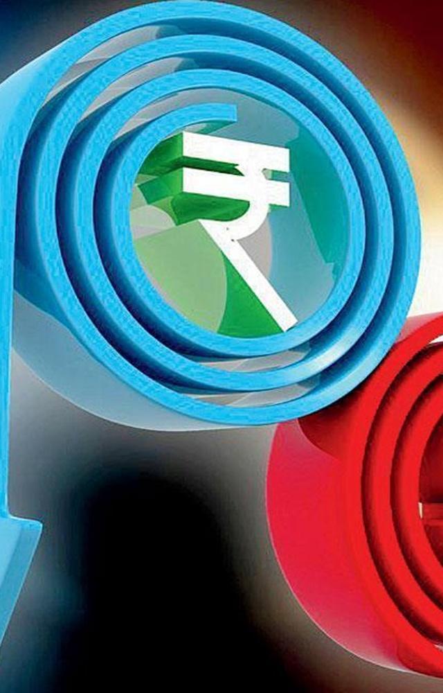 Rupee declines 8 paise