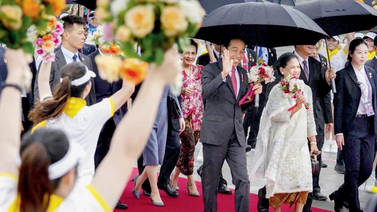 Indonesian President Widodo arrives in China