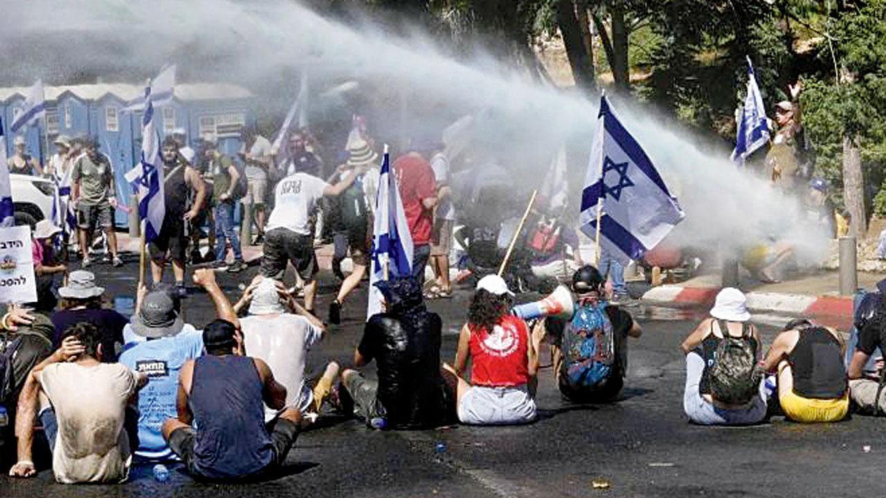 Israeli lawmakers give nod for key portion of judicial overhaul