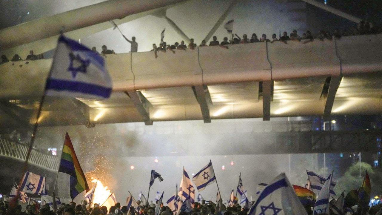 Israeli protesters march to Jerusalem