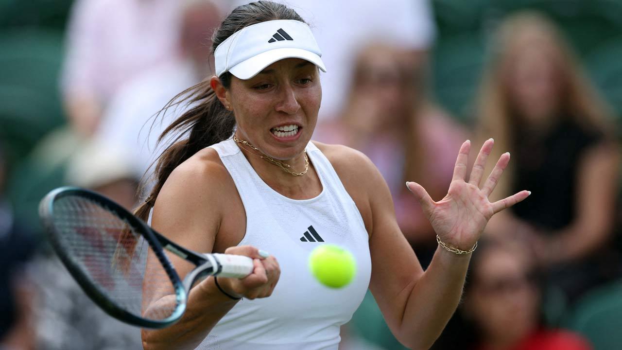 Wimbledon Jessica Pegula survives threesetter against Lauren Davis in