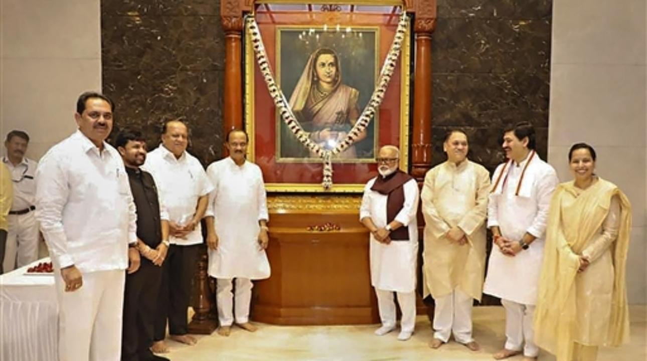 During the press briefing, the newly elected party state president Sunil Tatkare said he will strengthen the party in Maharashtra. 