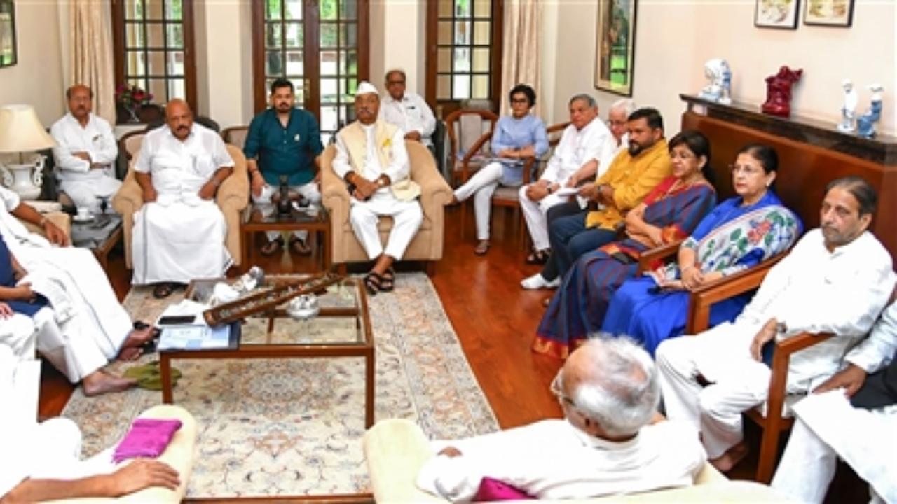 Nationalist Congress Party (NCP) chief Sharad Pawar during a meeting with the party’s state Presidents and General Secretaries
 