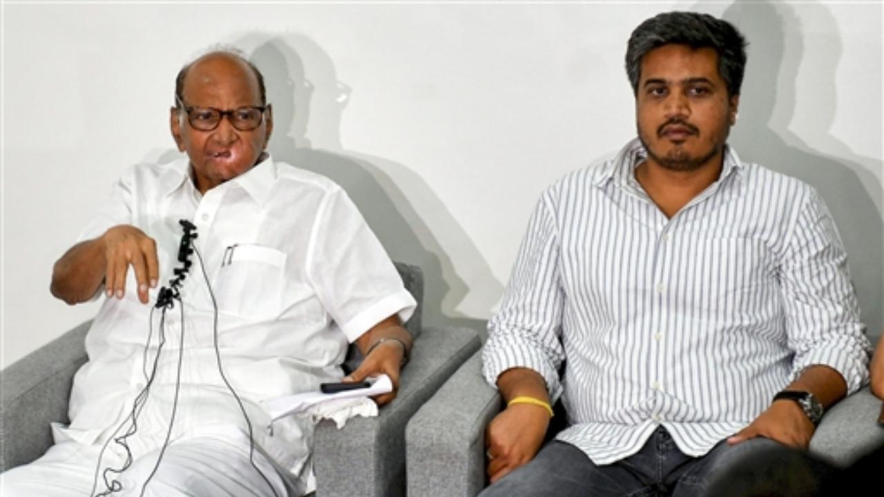 Election Commission has received a petition from Maharashtra Deputy Chief Minister Ajit Pawar staking claim to Nationalist Congress Party (NCP) and the party symbol
 