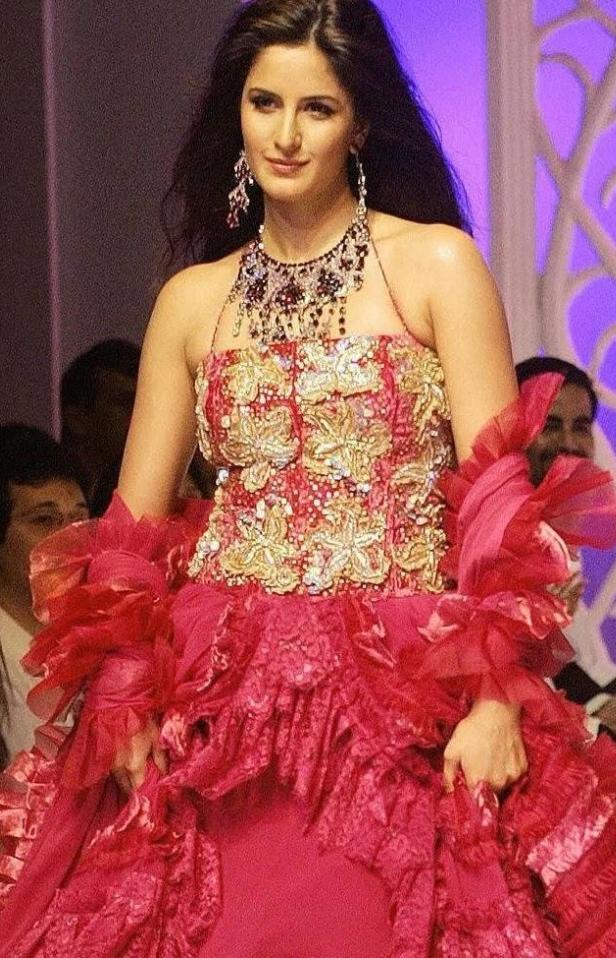 Katrina shows that she owns the color pink in this stylish lehenga