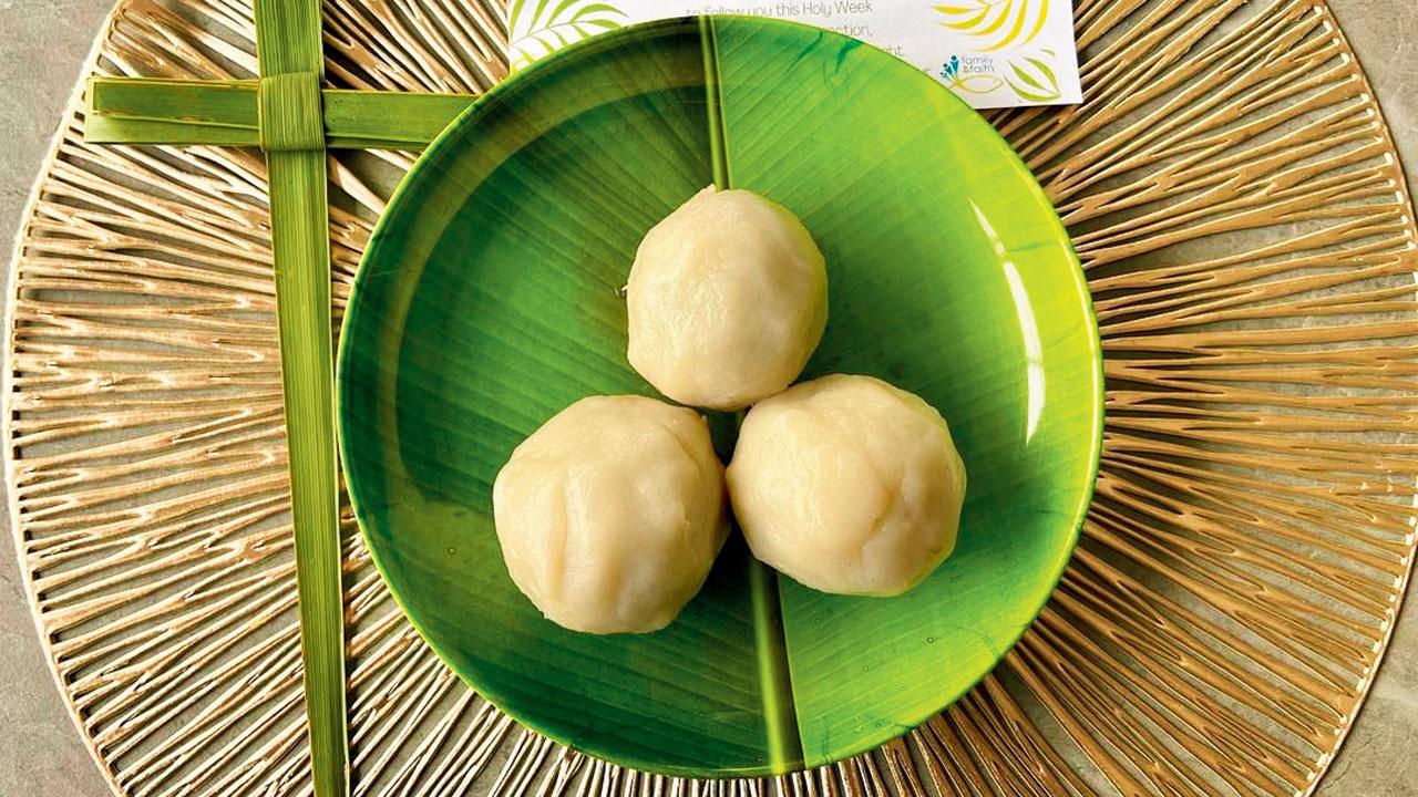 For Christians from Kerala, kozhukattai  is closely associated with Palm Sunday