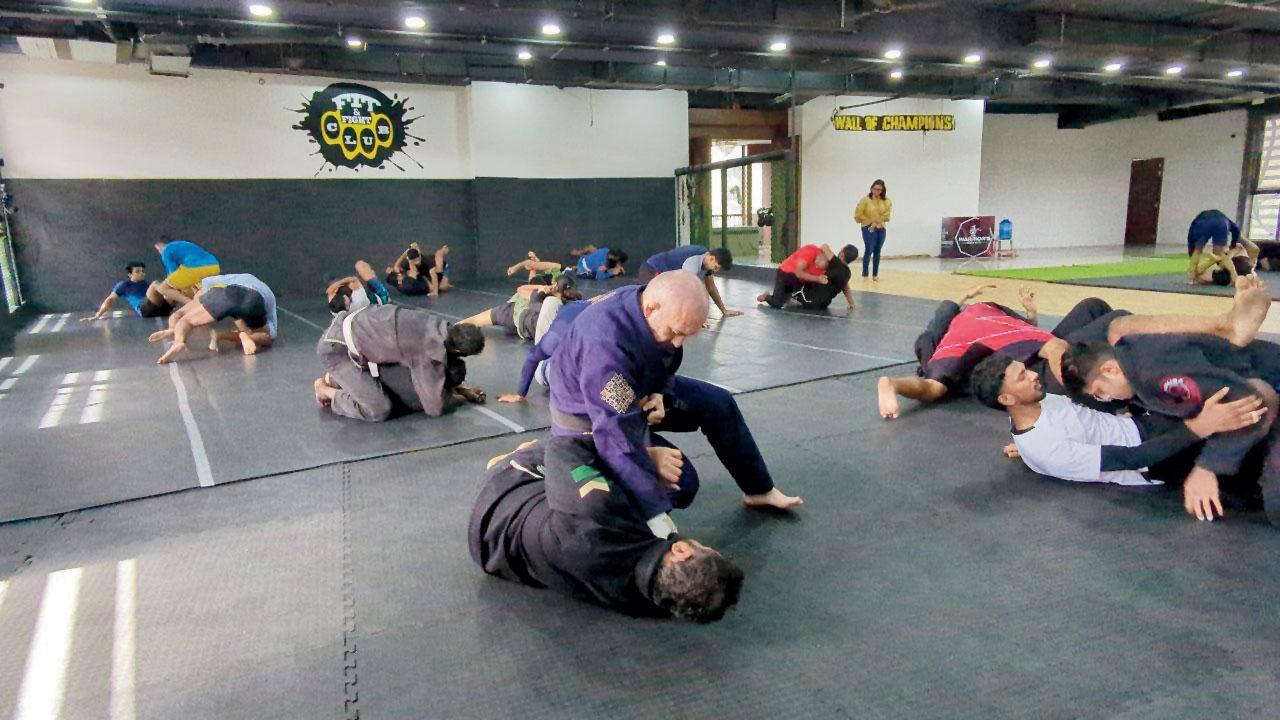 Practice fitness and martial arts in a 90-minutes session at this club in Mumbai