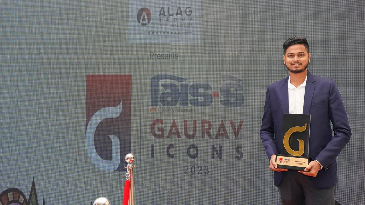 Mehul Butiya wins Mid-day Gaurav Award as Iconic Entrepreneur of the Year 2022-23    