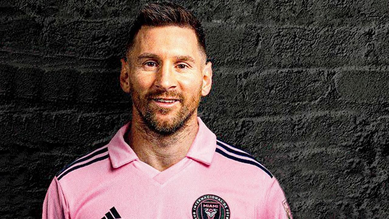 It's official! Lionel Messi joins Inter Miami