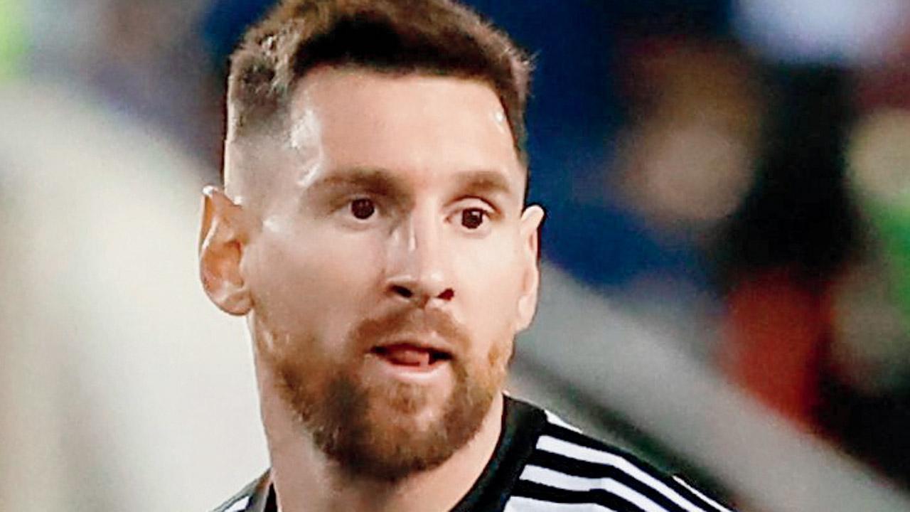 Watch: Lionel Messi scores stunner for Argentina in friendly vs Australia  breaking new record | Yardbarker