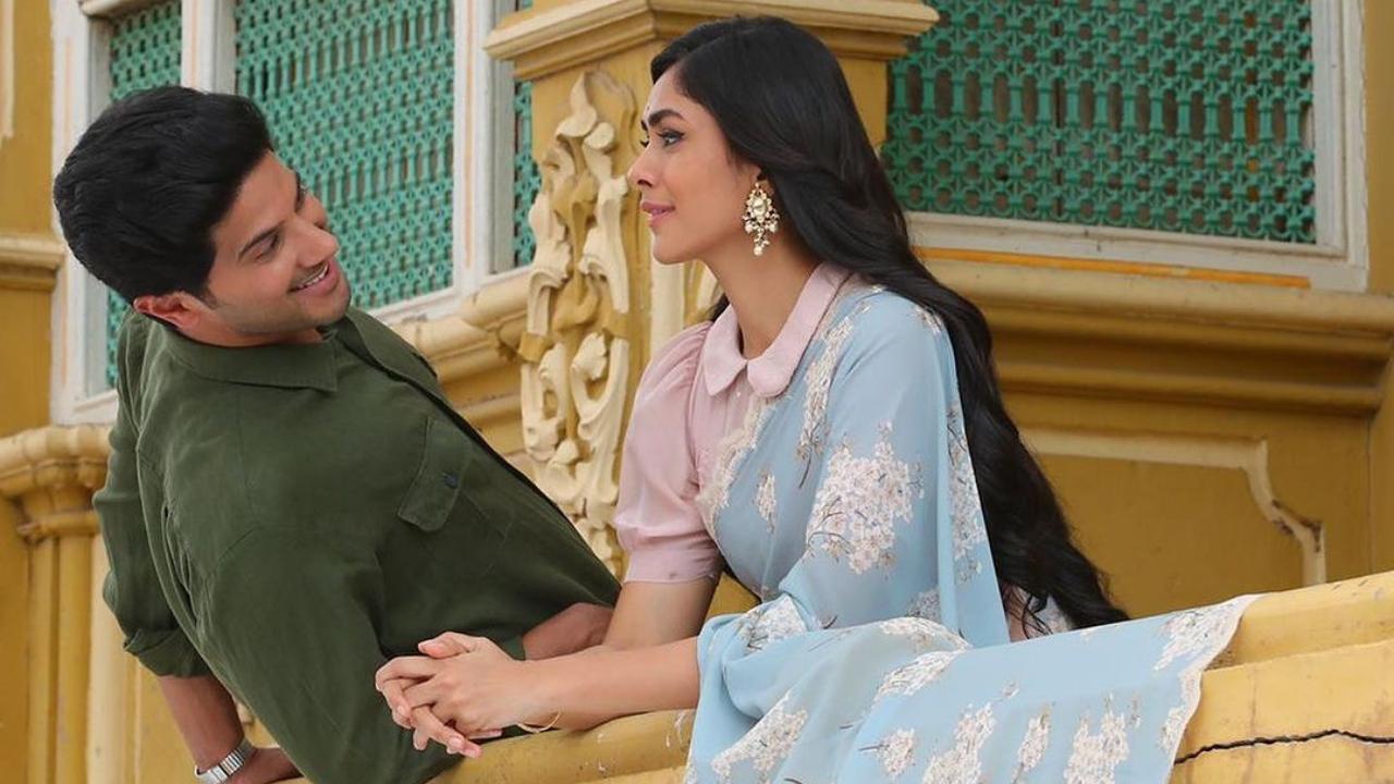 Mrunal Thakur is 'thankful for all the memories' as she wishes Dulquer Salmaan
