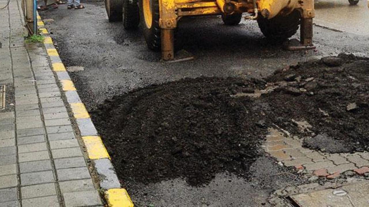 Vikhroli station road is the worst for pedestrians as well as vehicles. The Kannamwar Nagar internal road is the worst example of how the civic authority repairs potholes. The BMC repaired some patches in June but there are potholes on them again. “The BMC had kept highways and potholes free but what about internal roads which are mainly used by senior citizens and school children?” said Vaibha Zhende, a resident of Vikhroli. Pic/Satej Shinde