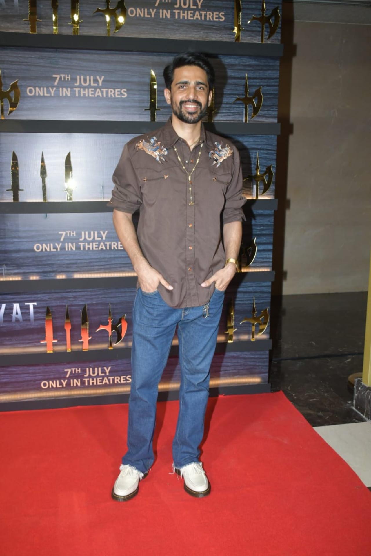 Gulshan Devaiah was all smiles as he arrived for the screening in a brown shirt and denims. The actor is currently basking in the success of his recently released series 'Dahaad'