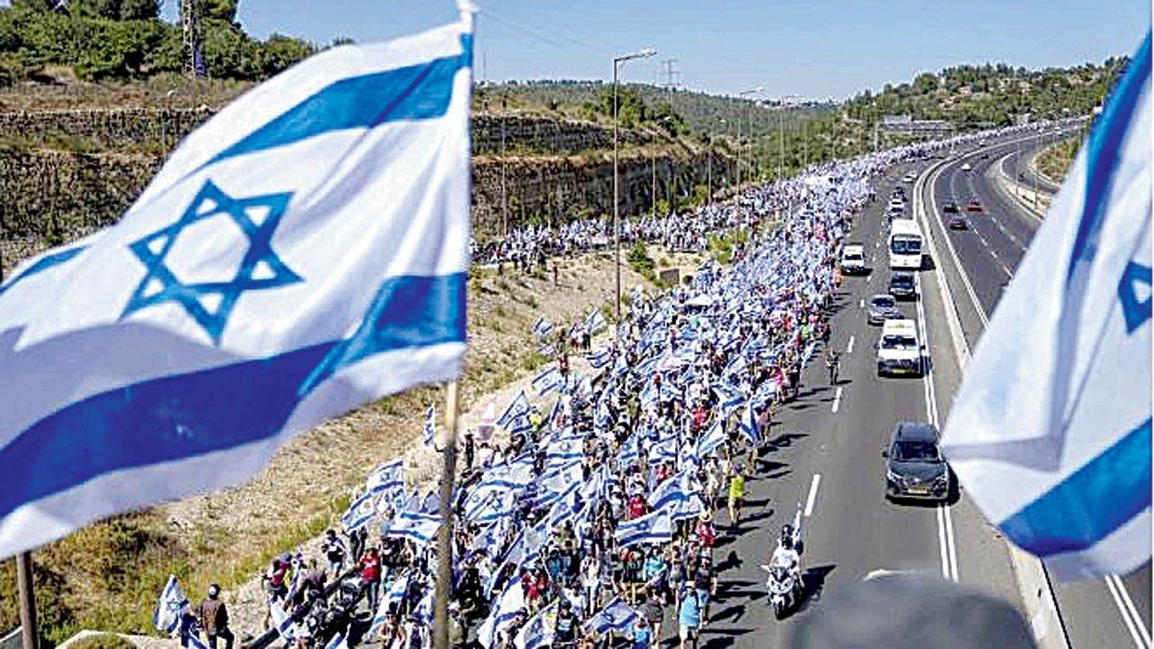 Benjamin Netanyahu in hospital as overhaul plan moves forward