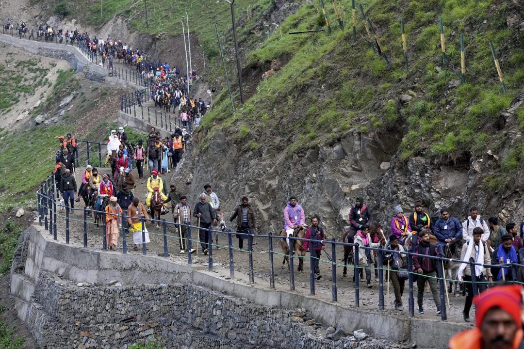 In Photos: Third batch of pilgrims leave for Amarnath Yatra in Kashmir