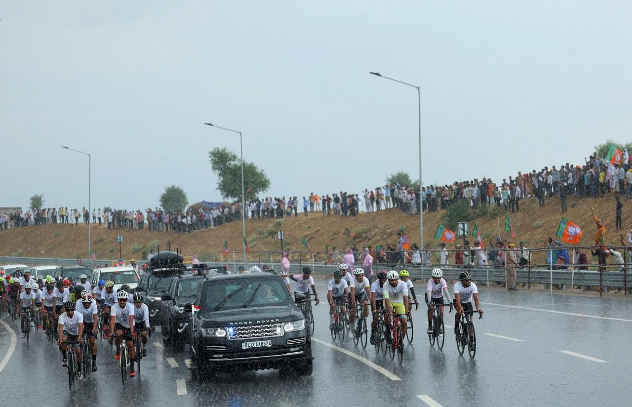 After he launched various development projects including the 500 km section of Amritsar-Jamnagar Expressway in Rajasthan's Bikaner, PM Modi held a road show while on his way to address a public rally