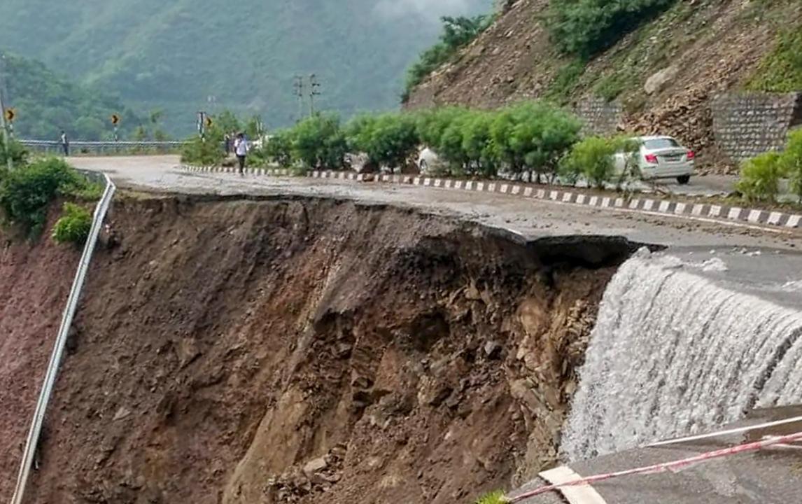 Uttarakhand: Badrinath national highway blocked due to landslide in Chamoli