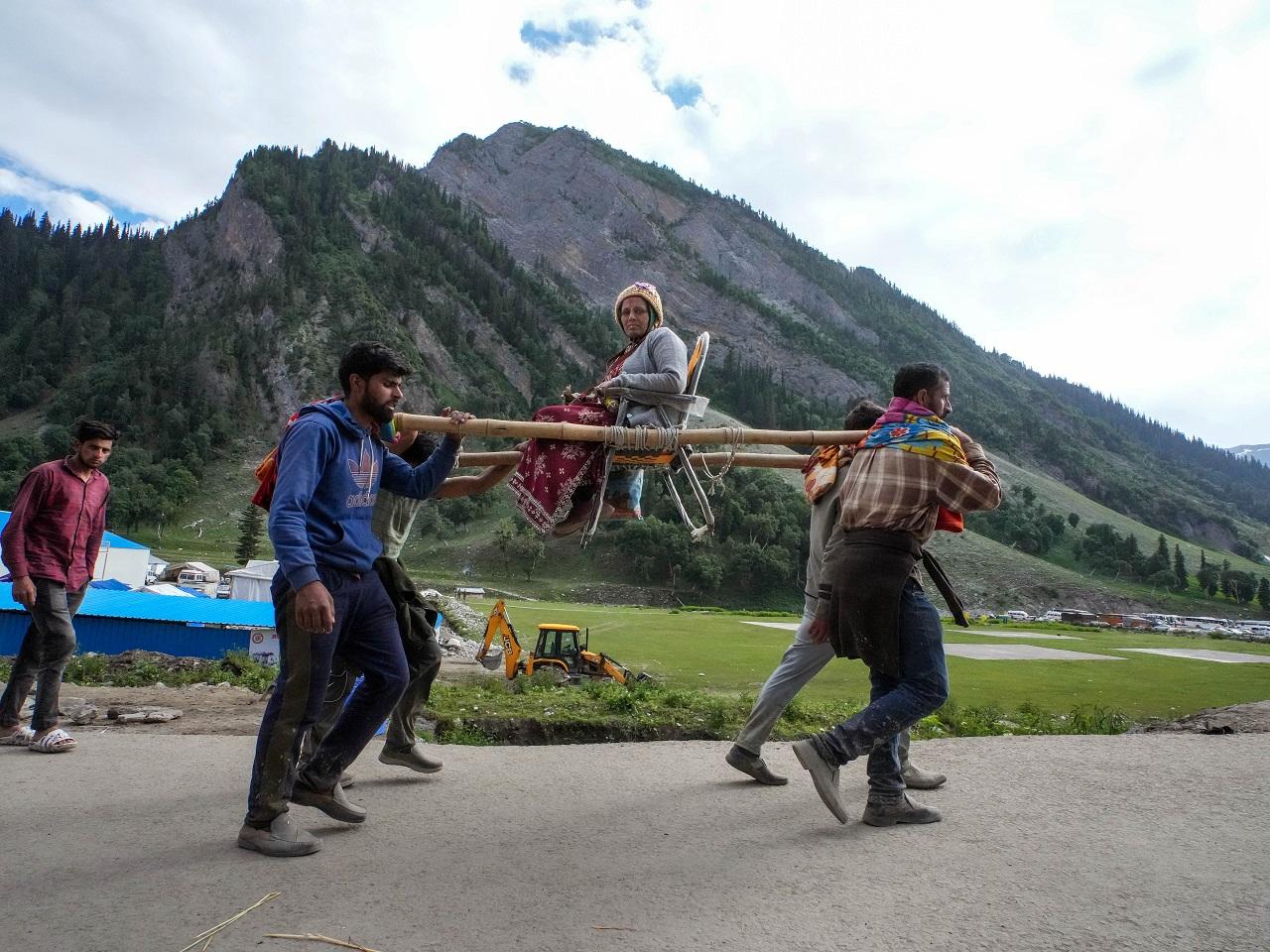 They said 4,677 pilgrims are headed for Pahalgam in a convoy of 207 vehicles and 3,128 pilgrims left for the Baltal base camp in a convoy of 132 vehicles. With this, 56,303 pilgrims have now departed the Jammu base camp for the Valley since June 30, when the first batch began the yatra They said 4,677 pilgrims are headed for Pahalgam in a convoy of 207 vehicles and 3,128 pilgrims left for the Baltal base camp in a convoy of 132 vehicles. With this, 56,303 pilgrims have now departed the Jammu base camp for the Valley since June 30, when the first batch began the yatra
