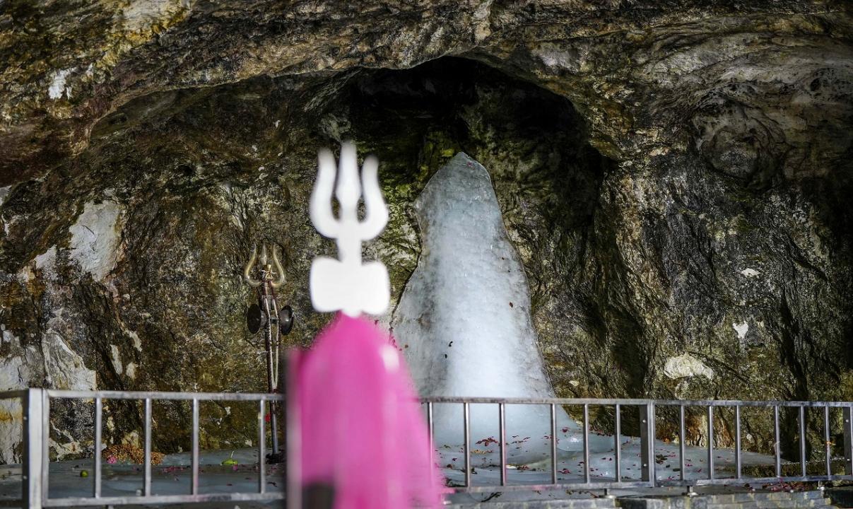 Over 7,000 more pilgrims leave Jammu base camp for Amarnath Yatra
