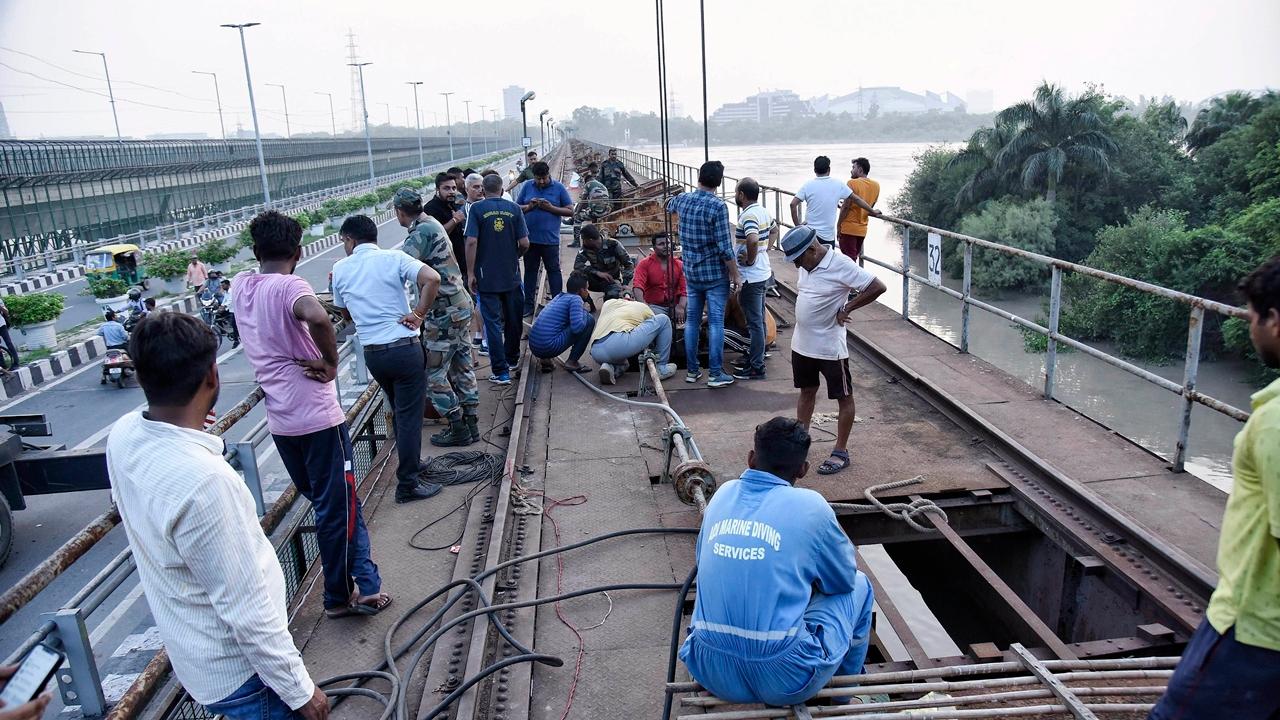 The flow of water from the river was so strong that it breached the regulator and entered the city. Even though the water level in the Yamuna is receding, the damaged regulator led the excess water in at ITO and nearby areas, Kejriwal said.