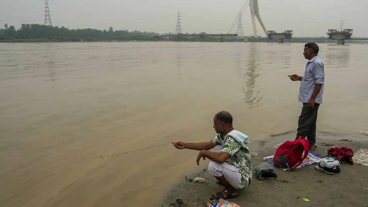 This was slightly above the danger mark of 205.33 metres, even as the waterlogging persisted in several parts of the national capital.