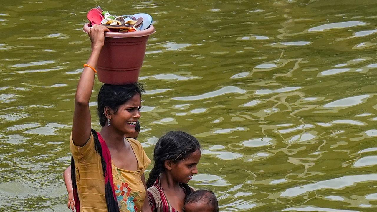 The Delhi floods have had a devastating impact with over 26,000 people being evacuated from their homes. The waters inundated key landmarks, roads, monuments and residential areas of the city. The estimated loss of property, businesses and earnings may run into crores.
