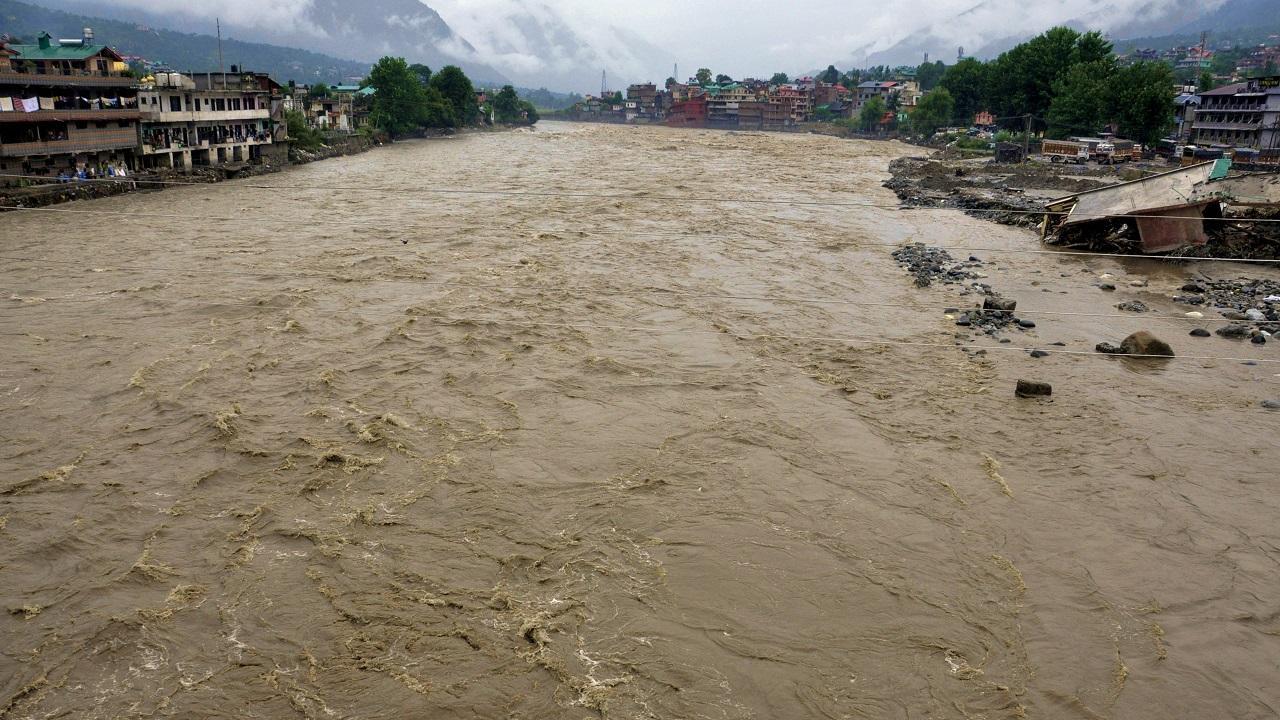 Rs 5 crore relief amount provided to those affected by floods in Kullu, says Official