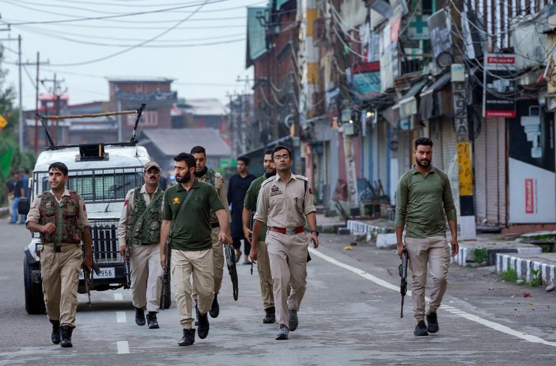 Jammu and Kashmir: Army jawan on leave goes missing from Kulgam, massive search operation launched