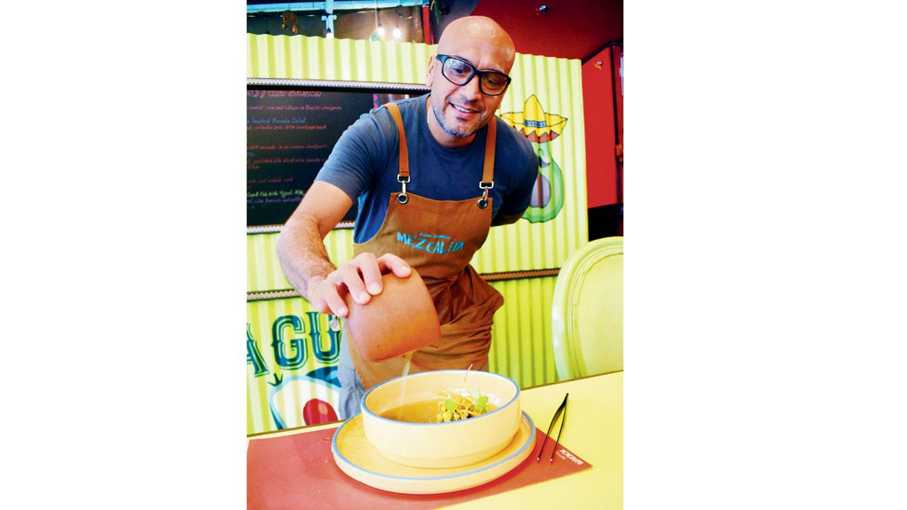 Pablo Benitez, Executive Chef at Mezcalita prepares his favourite recipe—esquites or corn soup from Mexico. PIC/SAMEER MARKANDE