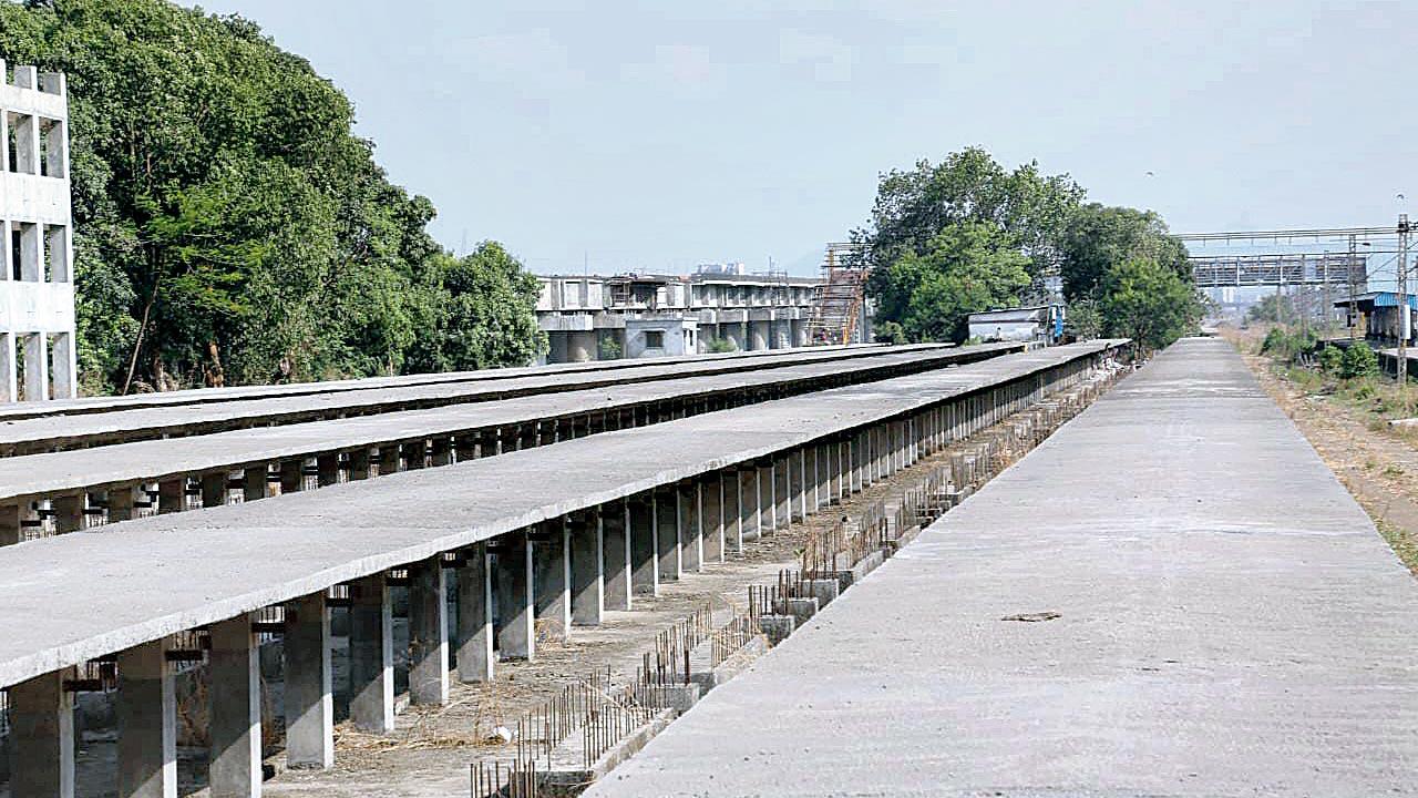 Apart from the Panvel-Kalamboli rail coach complex, Panvel is also undergoing a mega transformation