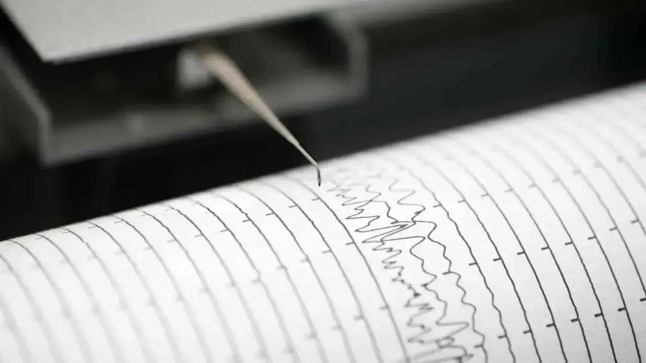 Earthquake of magnitude 6.4 jolts El Salvador's San Salvador