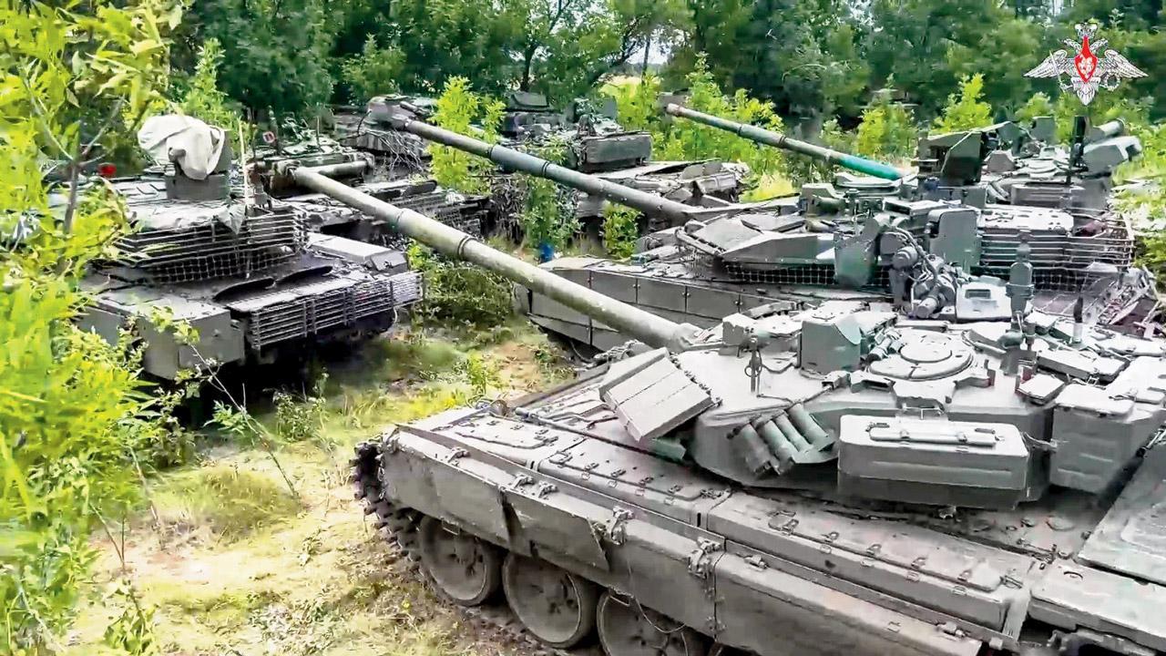 Top general’s dismissal reveals new cracks in Russian military