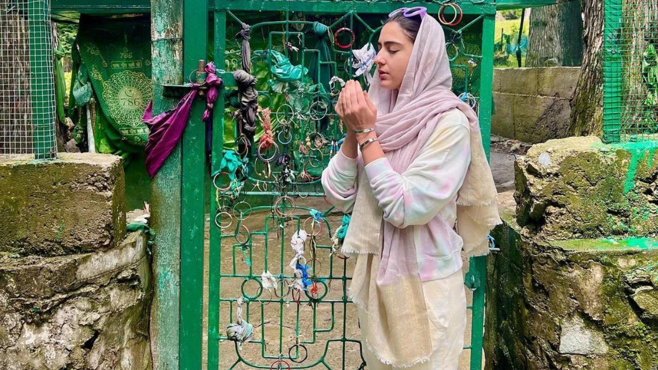 Sara Ali Khan reveals how to be happy in a recent Instagram post; check out