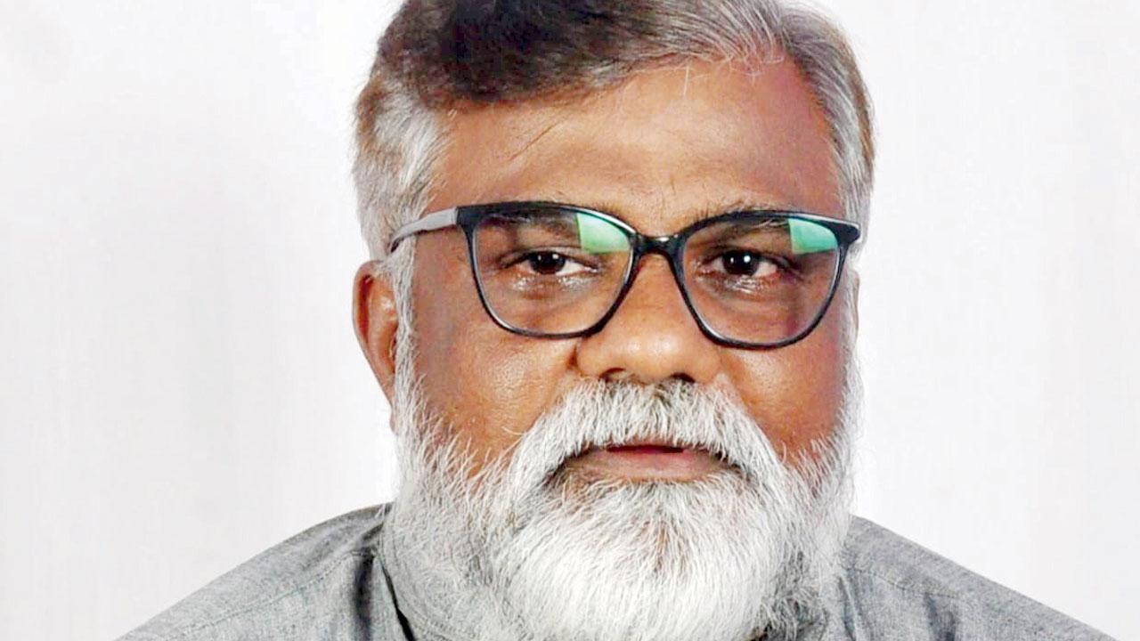 Santosh Thakur, founder president of Gram Sanvardhan Samajik Sanstha