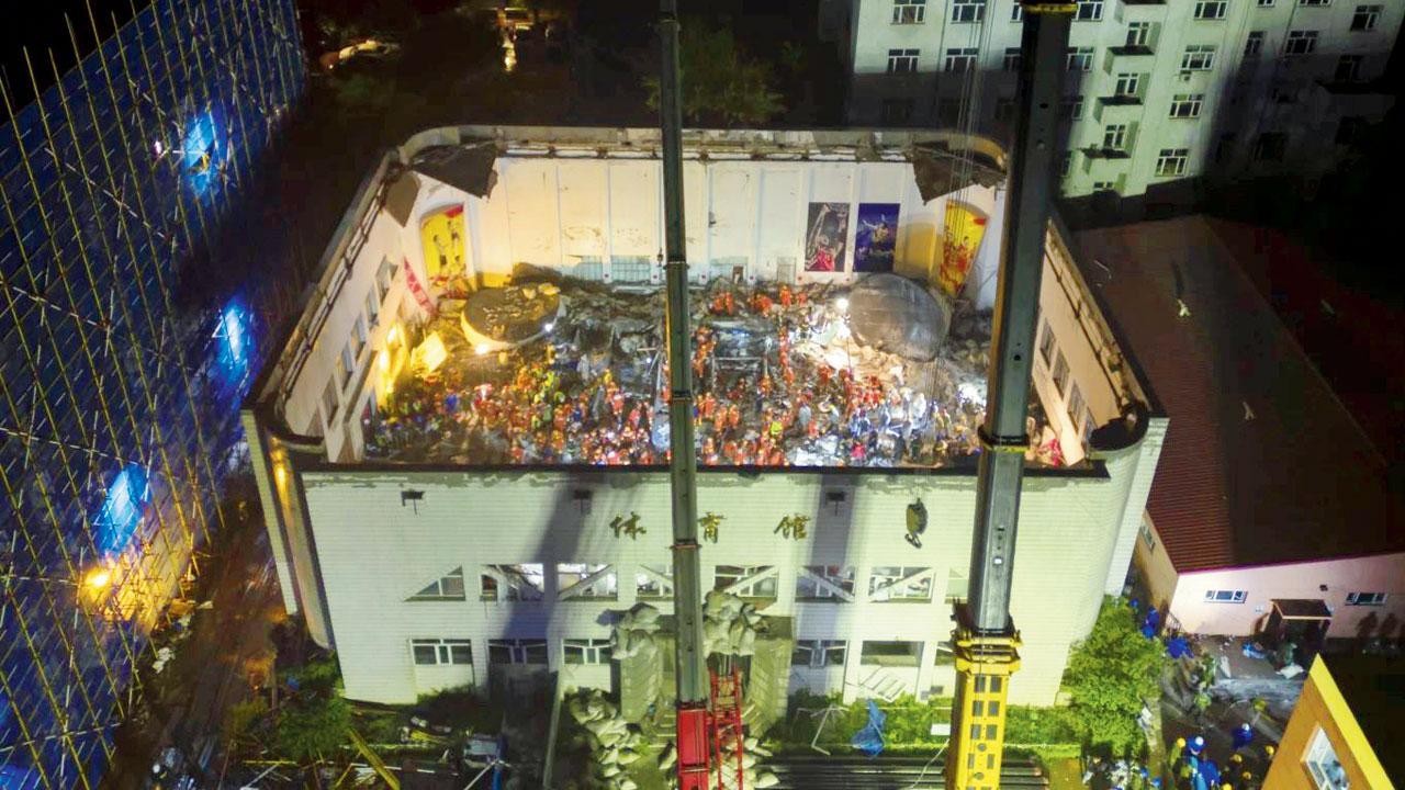 11 killed as school gym roof collapses in China