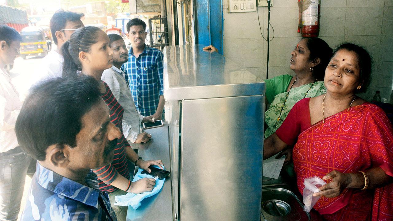 From stalls to mini restaurants: How poli bhaji kendras of Mumbai have evolved