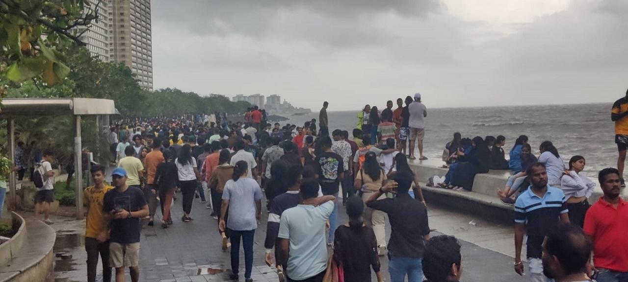 Mumbai Traffic Police on Thursday said that it has booked 2,116 motorists for unnecessarily honking in the city