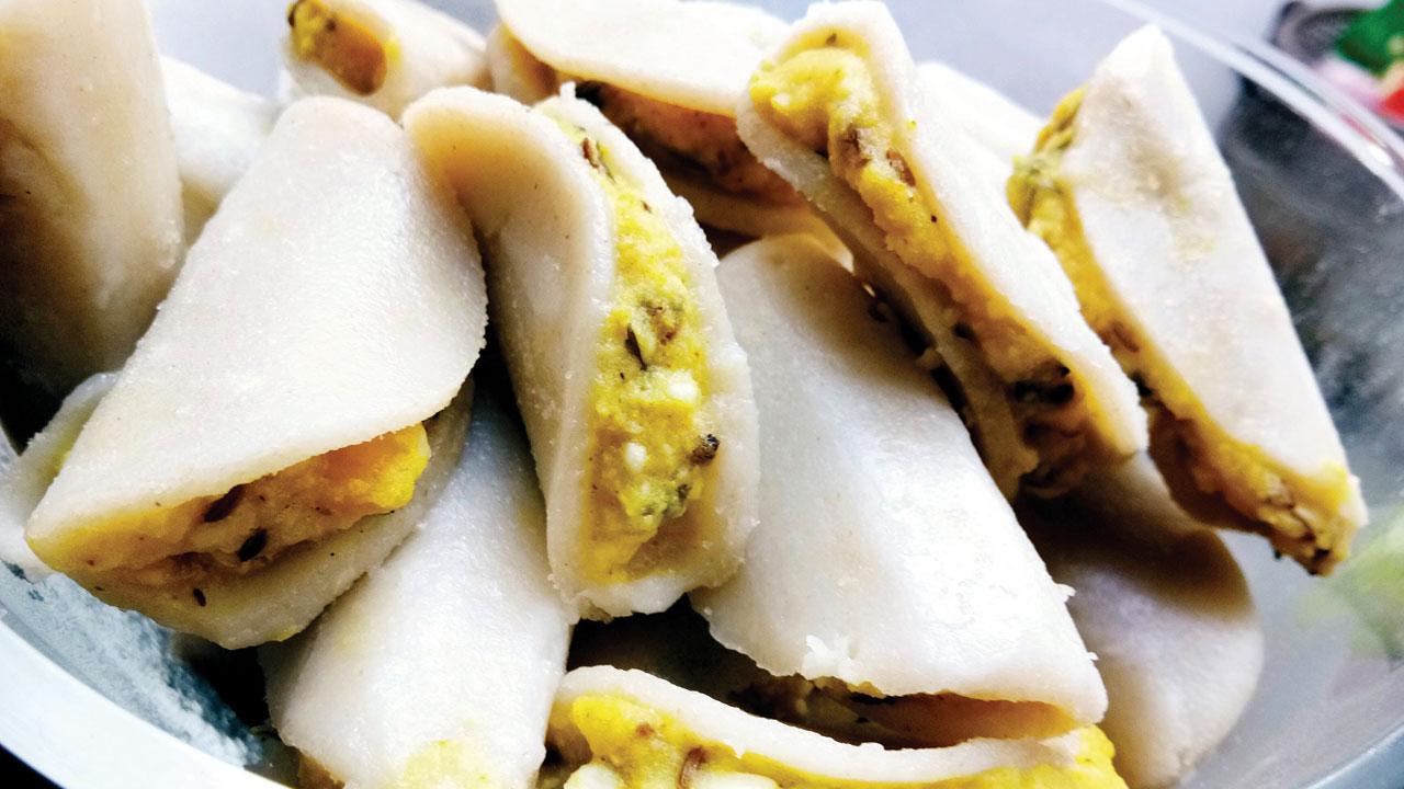 Fara or phara is a nutritious protein-rich breakfast dish popular in Uttar Pradesh, Bihar and Chattisgarh